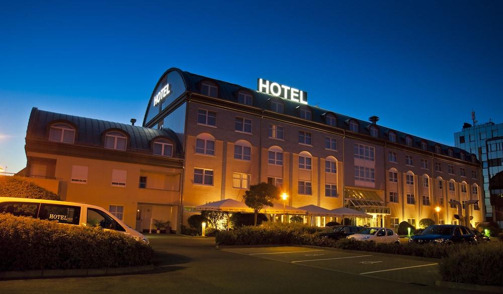 Sachsenpark-Hotel Leipzig Exteriör bild