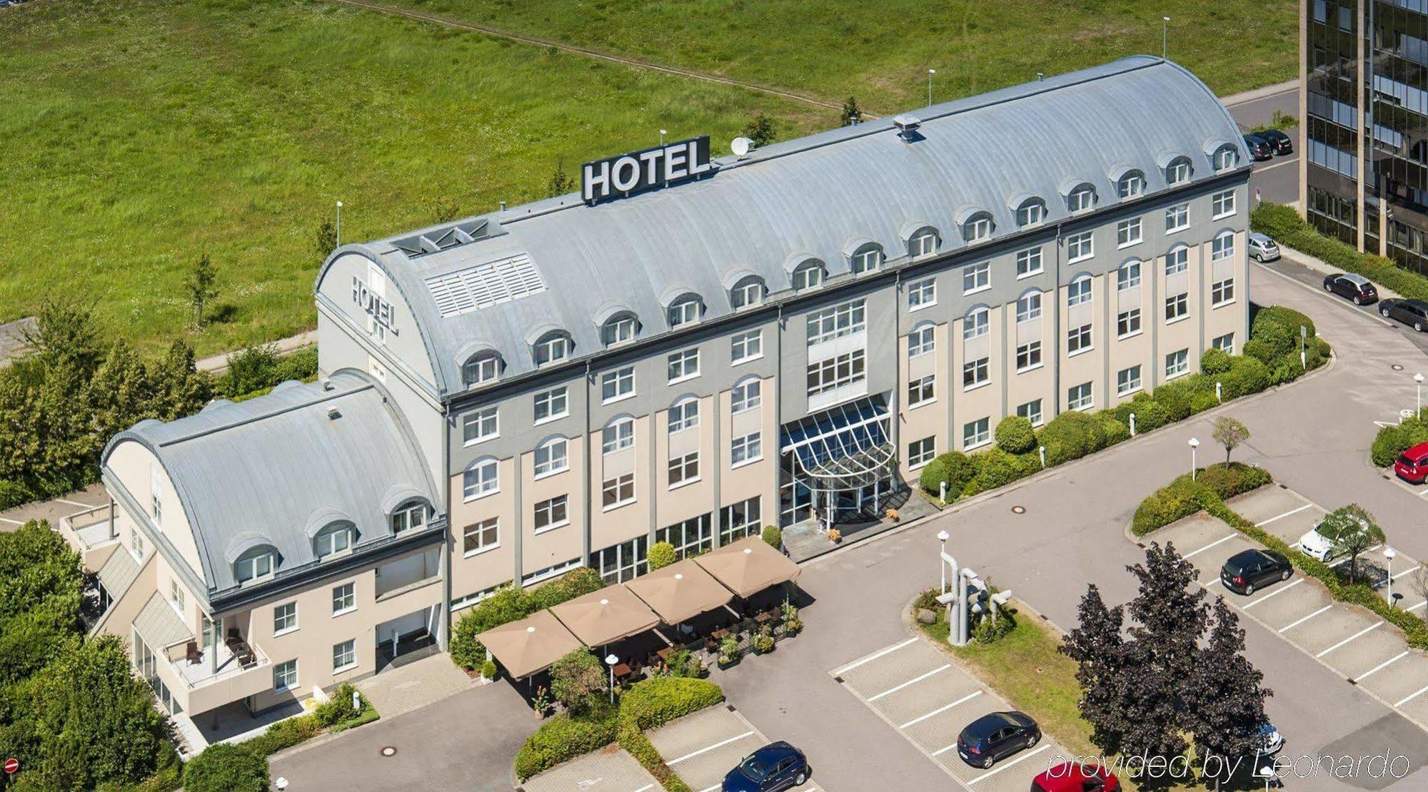 Sachsenpark-Hotel Leipzig Exteriör bild